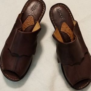 Born Clogs Size 9